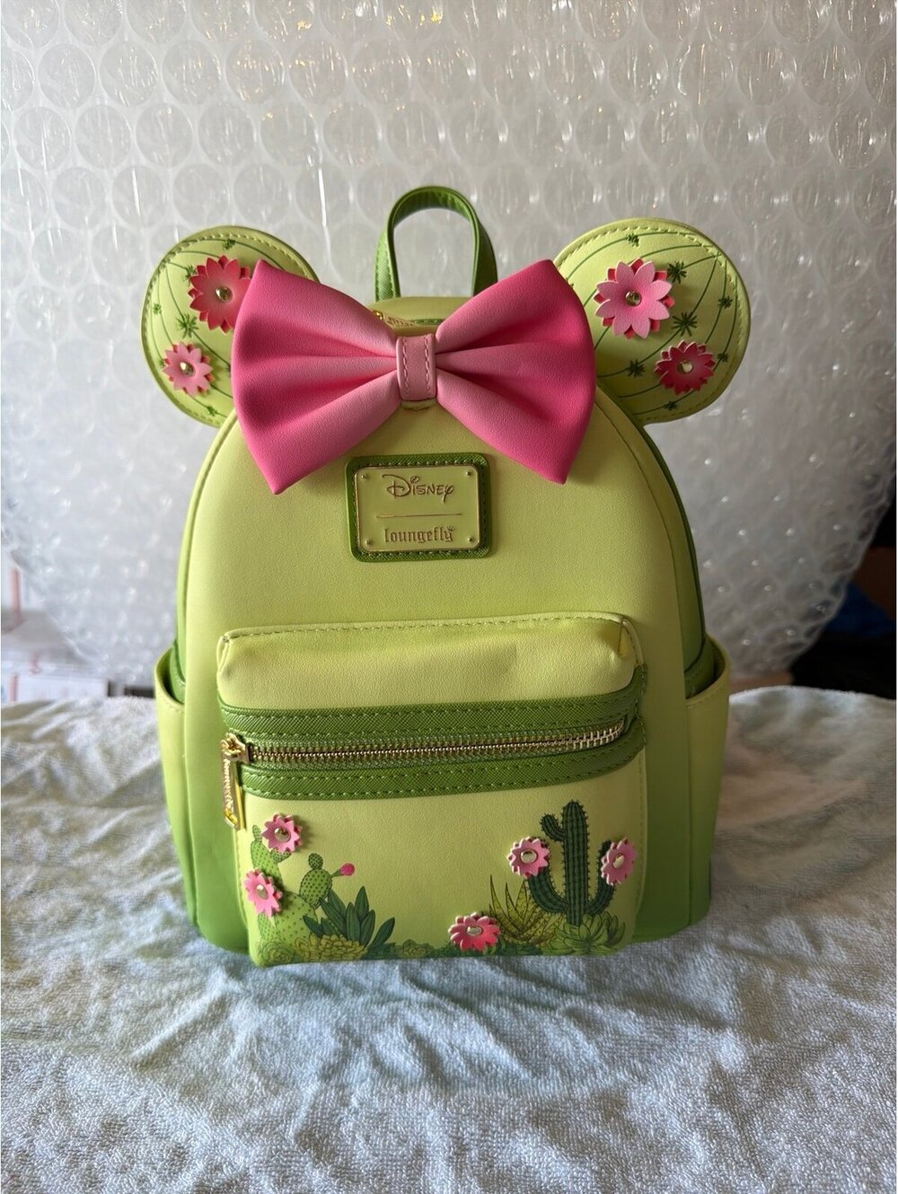 Loungefly Disney Minnie Mouse Cactus Flower Backpack NWT